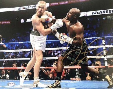 Floyd Mayweather Autographed 11X14 vs McGregor Photo PSA Signed in Gold
