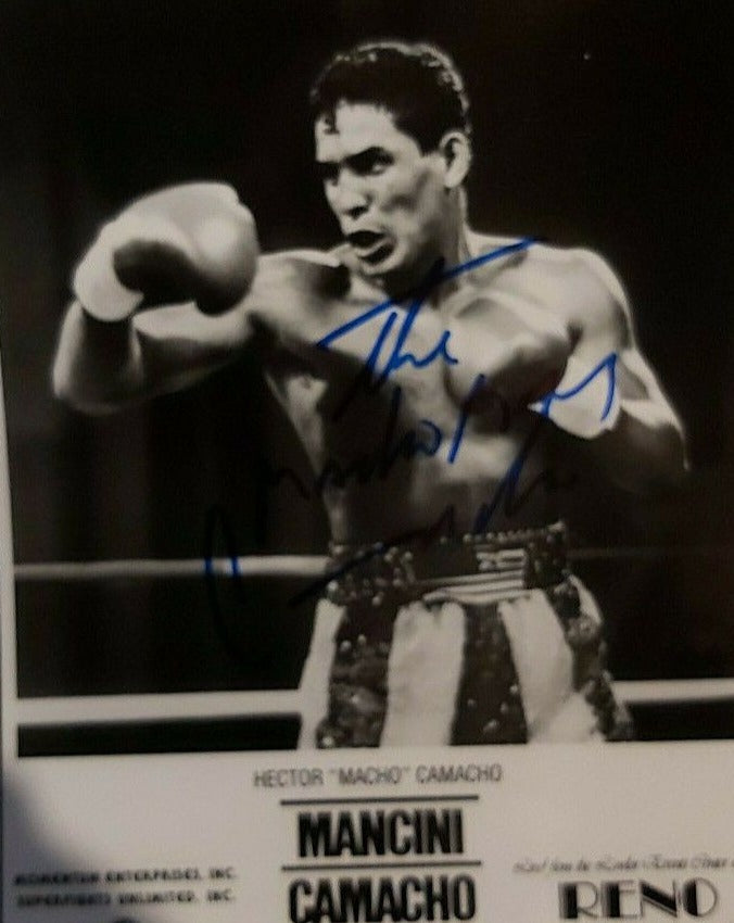 Hector “Macho Man” Camacho Signed 8x10 Photo (COA) – iconsofboxing.com