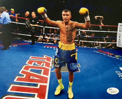 Vasyl Lomachenko Autographed 8 x 10 photo in Gold Signature, JSA CERT