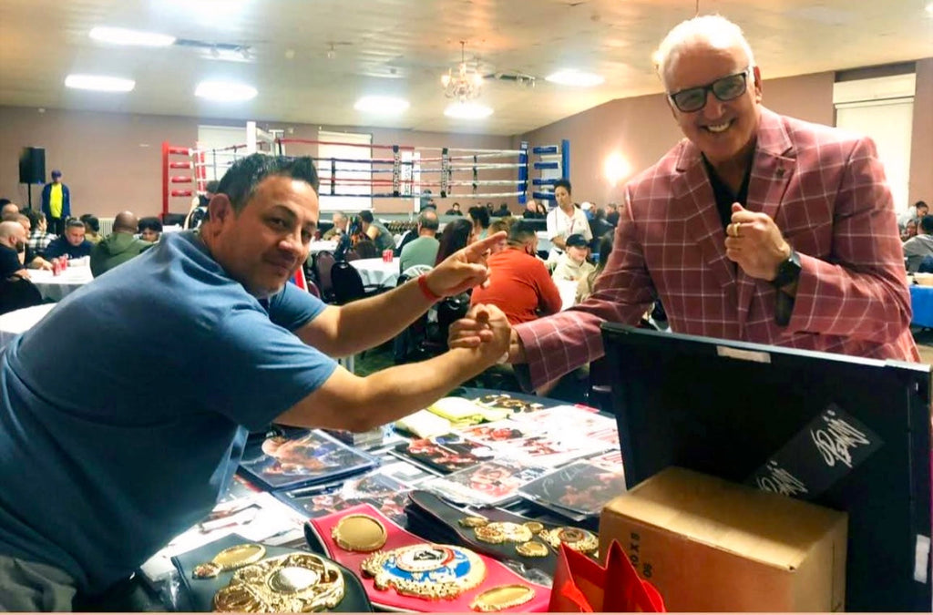 We hire fighters to do many signing events! – iconsofboxing.com