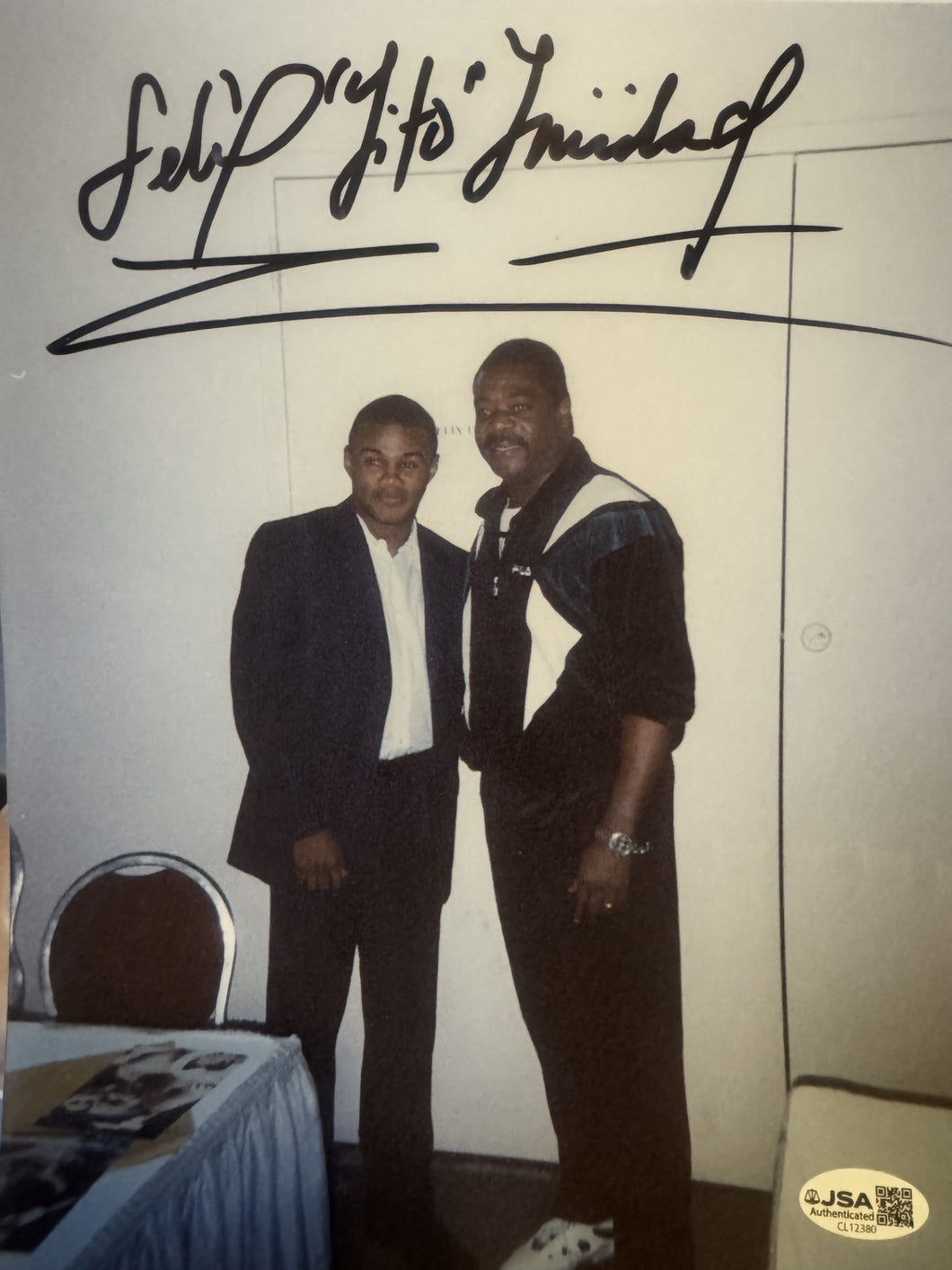 Felix Tito Trinidad signed autographed rare boxing photo of the great legendary fighter COA.