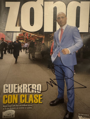 Miguel Cotto signed autographed Boxer Super Rare full spanish magazine. COA