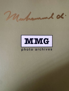 Muhammad Ali signed Rare Autographed Boxing Folder cover with extra rare items COA