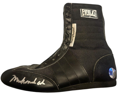 Muhammad Ali signed autographed Black boxing boot signed in silver COA