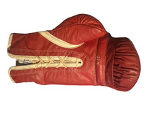 Muhammad Ali autographed signed Red Everlast Boxing Vintage Glove RARE!
