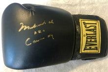 Muhammad Ali aka Cassius Clay Gold signature Autographed Blk Everlast Boxing Glove