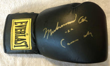 Muhammad Ali aka Cassius Clay Gold signature Autographed Blk Everlast Boxing Glove