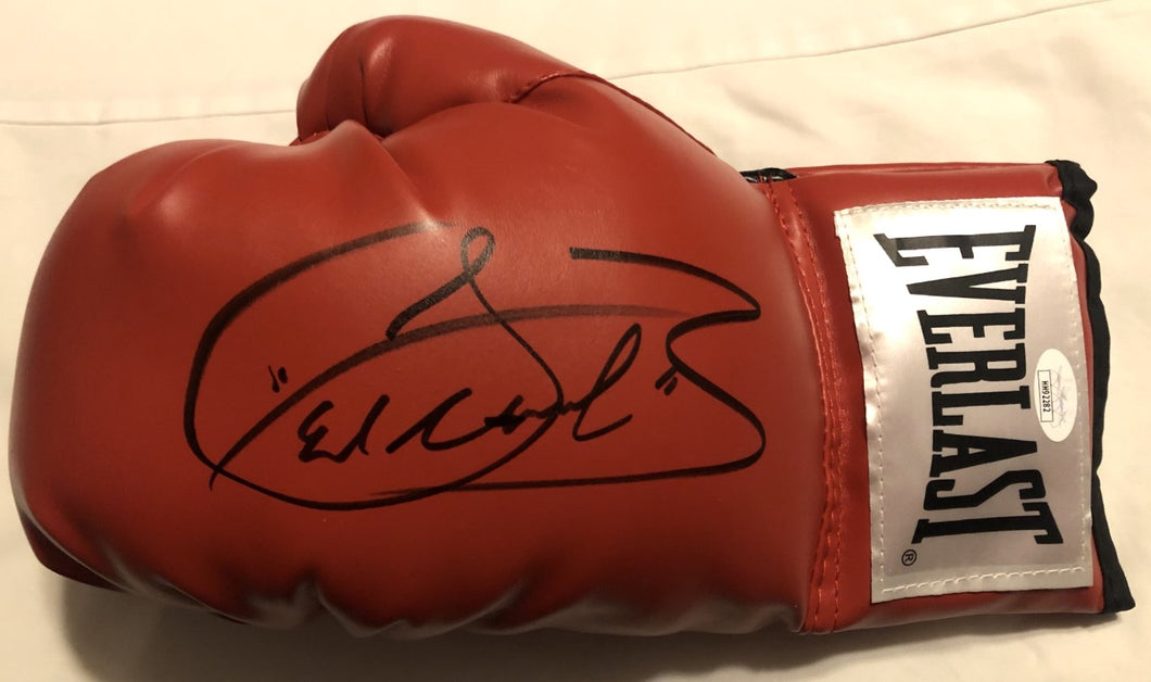 Canelo Alvarez Red Everlast Autographed Boxing Glove JSA.