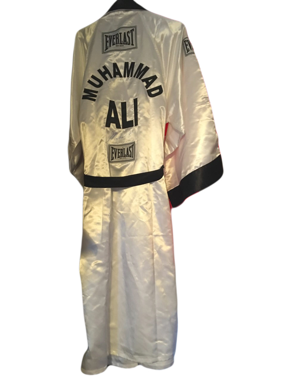 Muhammad Ali Autographed Custom Made White Boxing Robe signed in Blue –