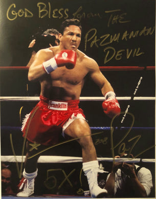 Vinny Paz Pazienza Signed in Gold a Autographed 8X10 Photo 5X World Champ