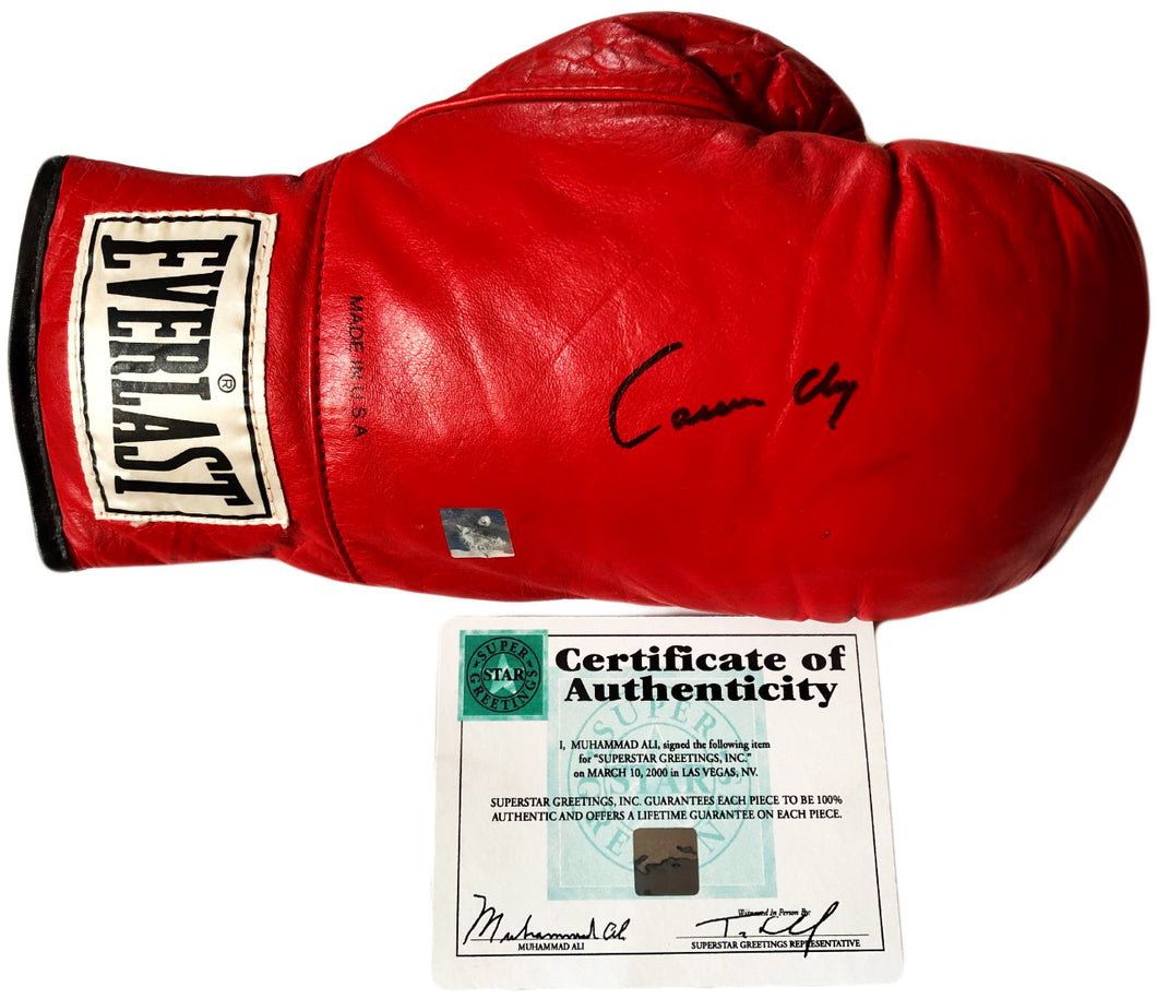 Muhammad Ali aka Cassius Clay Autographed Vintage Everlast Boxing Glove with SSG certification
