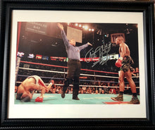 Felix Tito Trinidad framed 11x17 size Autographed Boxing Photo in silver signature