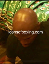 WBC Floyd Mayweather Jr. Autographed Championship belt in Silver with Photo.