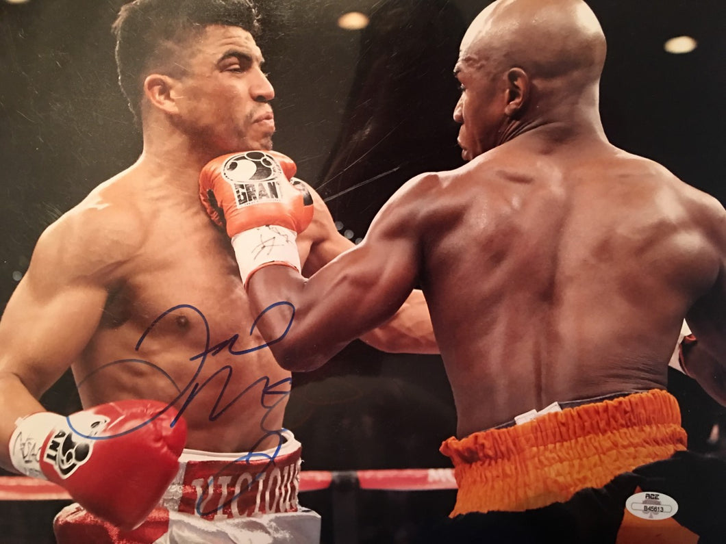 Floyd Mayweather Jr. vs Victor Ortiz 11 x 14 size color Autographed Photo