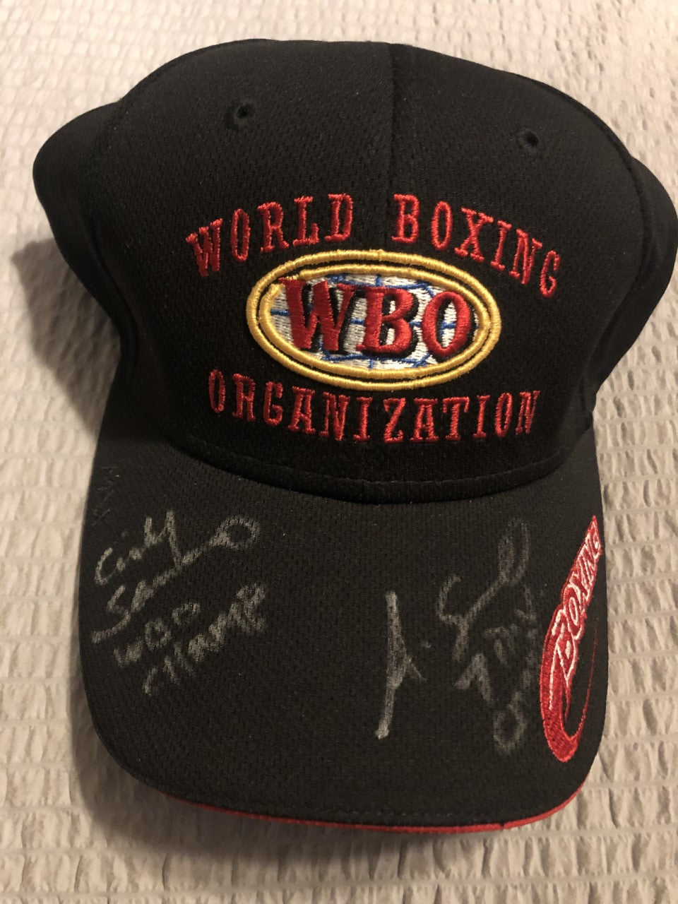 Amanda and Cindy Serrano autographed signed WBO Boxing Hat JSA COA