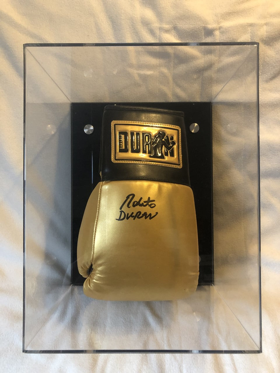 Roberto Duran Autographed/Signed Boxing Glove (Left) JSA 180814